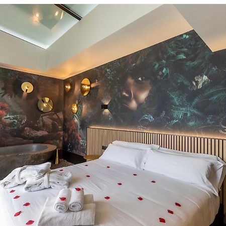 Lo Hotel Del Poblet Ел Побленоу дел Делта Екстериор снимка